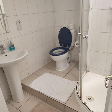 Room At 264 伦敦 外观 照片