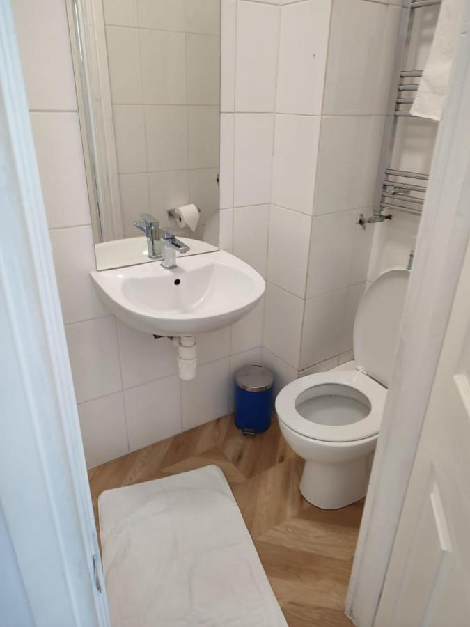 Room At 264 伦敦 外观 照片
