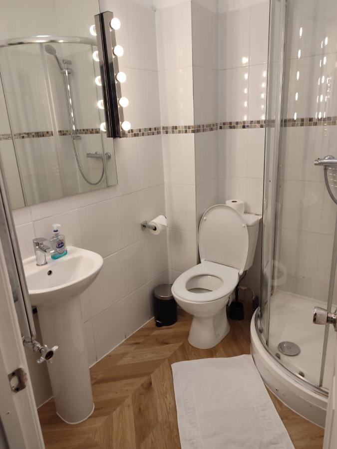 Room At 264 伦敦 外观 照片